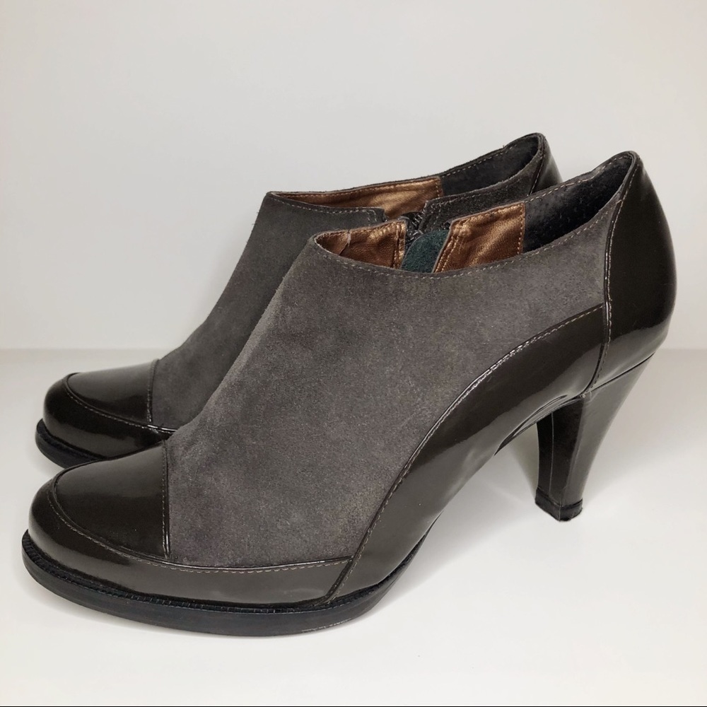 Banfi Zambrelli taupe suede heeled booties